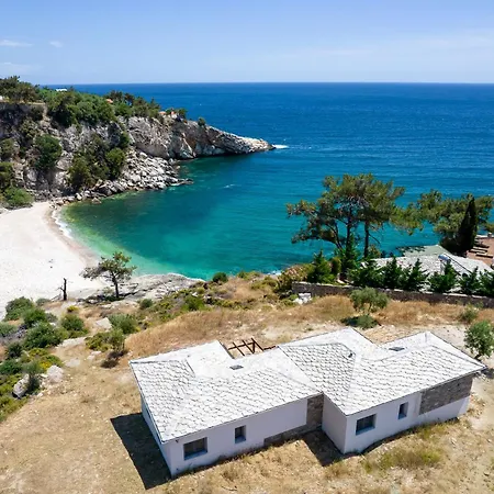 East Coast Villa *